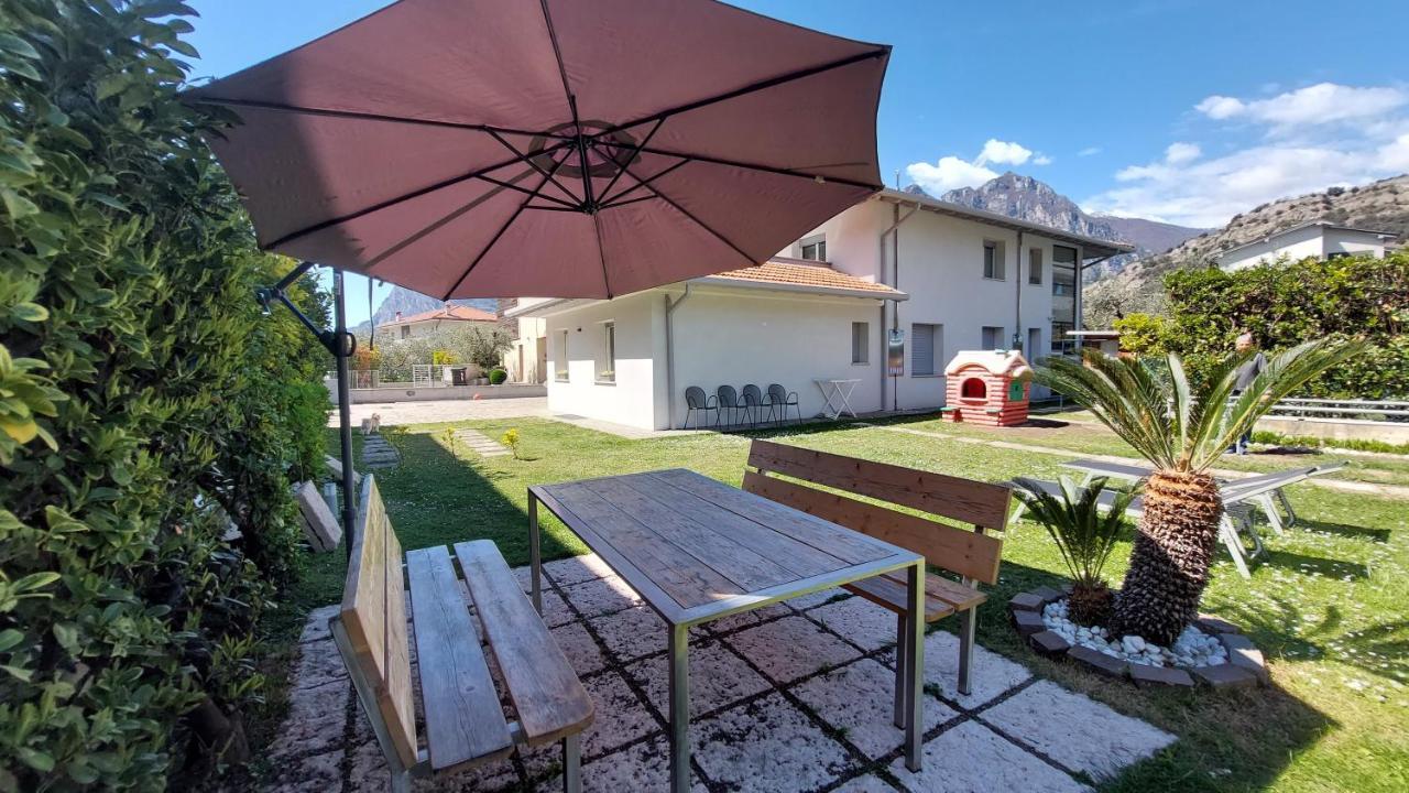 Sam&Sun Apartment Torbole Sul Garda Luaran gambar
