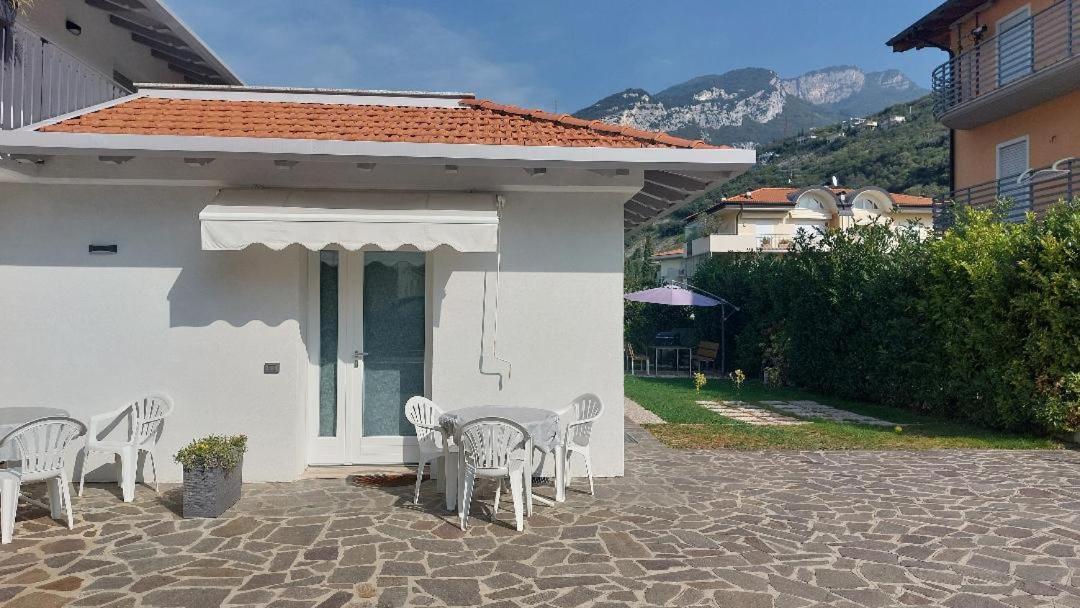 Sam&Sun Apartment Torbole Sul Garda Luaran gambar