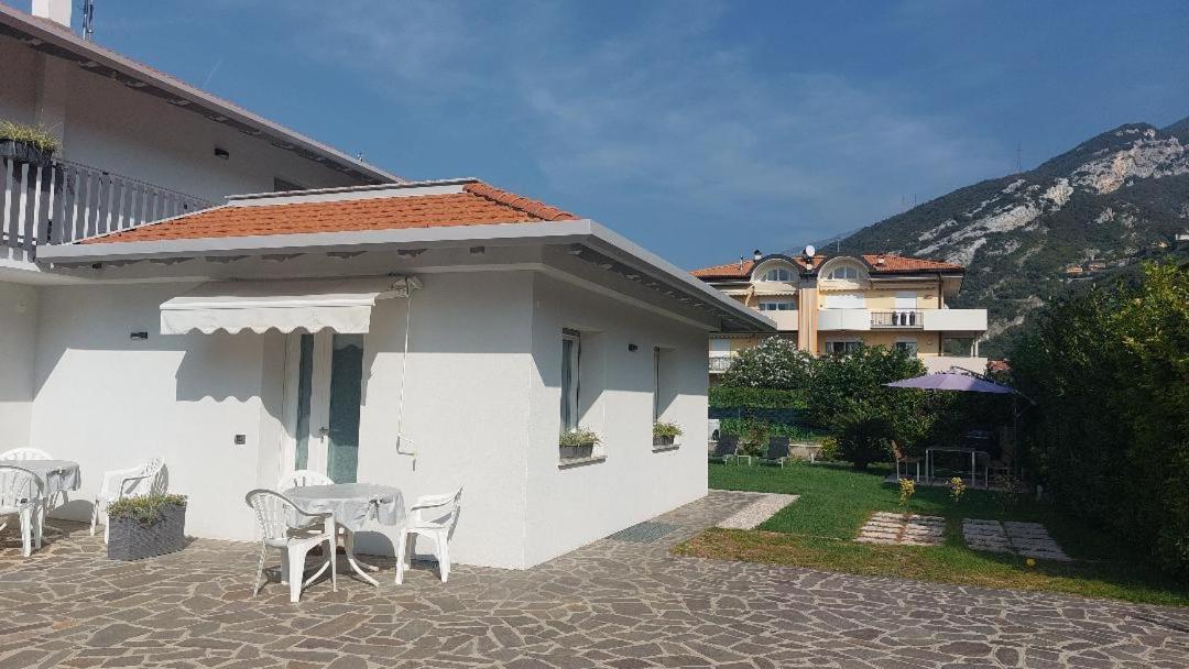 Sam&Sun Apartment Torbole Sul Garda Luaran gambar